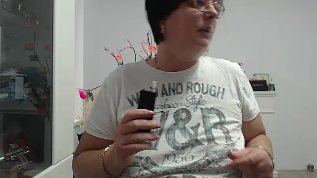 Amandamuller1982 online show from 11.23.25