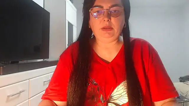 Amandamuller1982 online show from 04.29.26