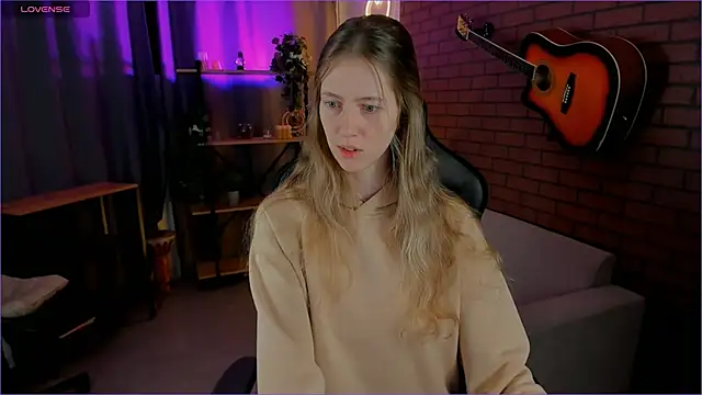 Sharon Evansi online show from 01.03.25