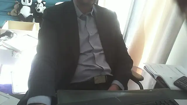 Snapshot of shyfrenchcock1 chatting on 03.07.25 shyfrenchcock1 online show from 03.07.25