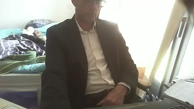 shyfrenchcock1 online show from 05.26.26