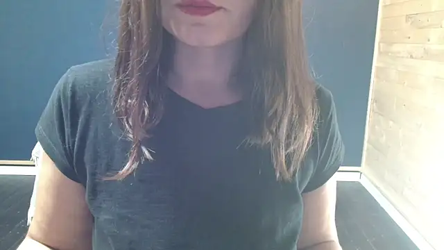 Snapshot of NovaBabe21 chatting on 10.03.25 NovaBabe21 online show from 10.03.25