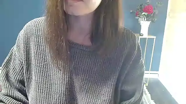 Snapshot of NovaBabe21 chatting on 11.09.25 NovaBabe21 online show from 11.09.25