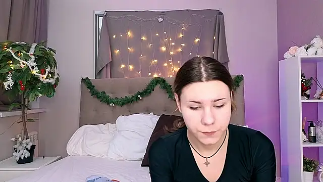 Bella Murrr online show from 01.13.25