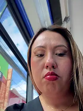 VIOLETA-25  online show from 11.18.25