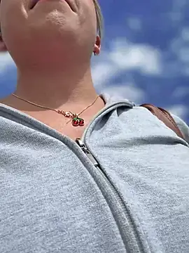 VIOLETA-25  online show from 01.08.26