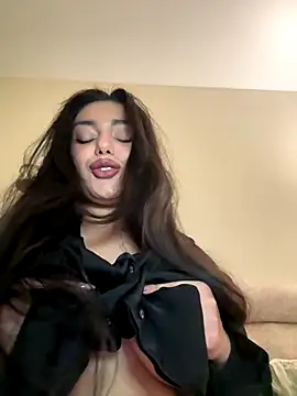 Sweet Khalifa  online show from 11.24.25