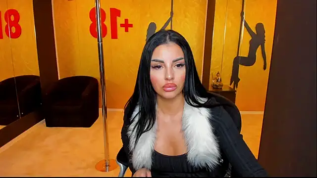 anemarieejolie online show from 01.18.25