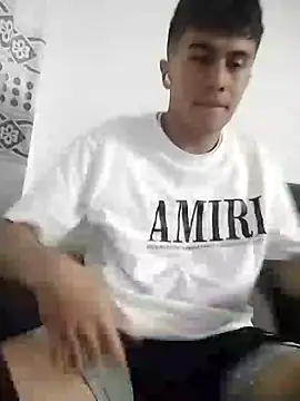 Snapshot of Fexdram_ chatting on 01.13.25 Fexdram online show from 01.13.25