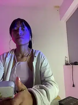 Snapshot of bonnie_18x chatting on 03.13.25 bonnie 18x online show from 03.13.25