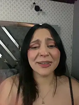 PoliBenett  online show from 02.15.25