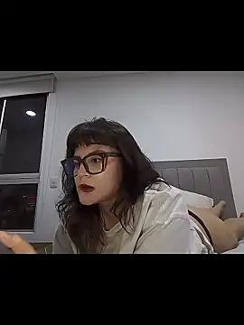 Snapshot of PoliBenett_ chatting on 01.15.26 PoliBenett online show from 01.15.26