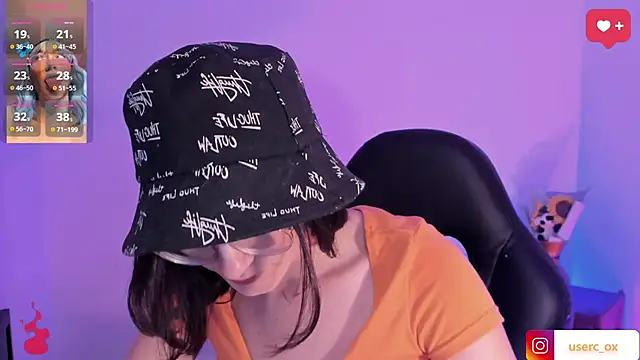 haanna thompsoon online show from 02.25.25