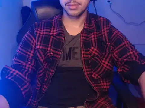 Snapshot of anjonoturno1 chatting on 12.17.24 anjonoturno1 online show from 12.17.24