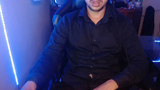 Snapshot of anjonoturno1 chatting on 10.14.25 anjonoturno1 online show from 10.14.25