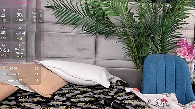 Im gaia online show from 02.06.25