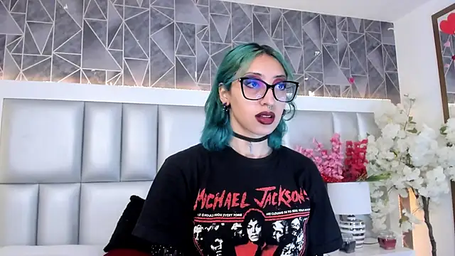 Im gaia online show from 02.26.25