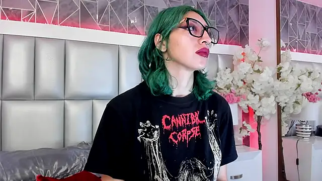 Im gaia online show from 03.14.25