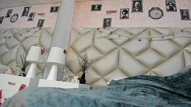 Im gaia online show from 10.27.25