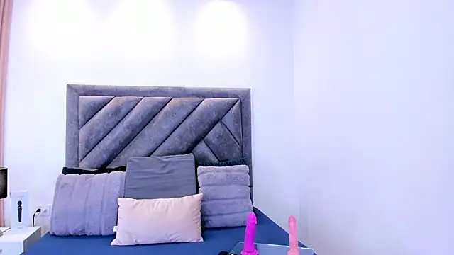 ValeryPettry 1 online show from 02.16.25