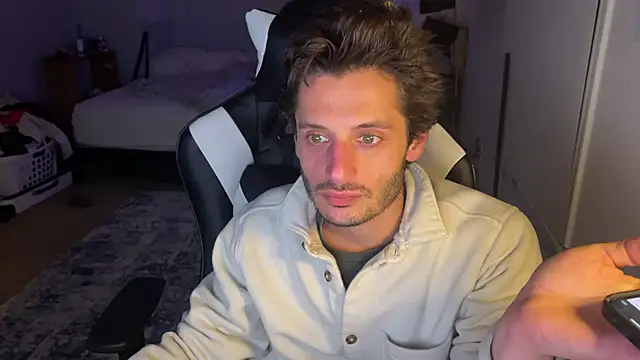 Snapshot of Dylansd chatting on 12.27.24 Dylansd online show from 12.27.24