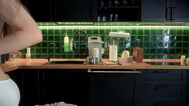 solar bella online show from 02.21.26