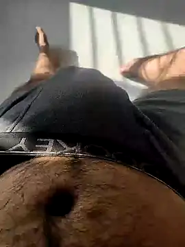 Snapshot of themostnaughtiestguyy chatting on 11.10.25 themostnaughtiestguyy online show from 11.10.25