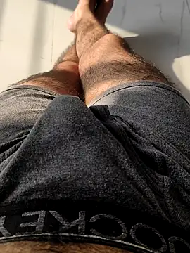 Snapshot of themostnaughtiestguyy chatting on 11.21.25 themostnaughtiestguyy online show from 11.21.25