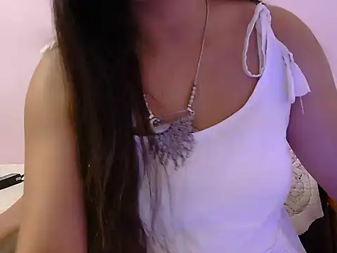 Snapshot of diva-22 chatting on 01.30.25 diva-22 online show from 01.30.25