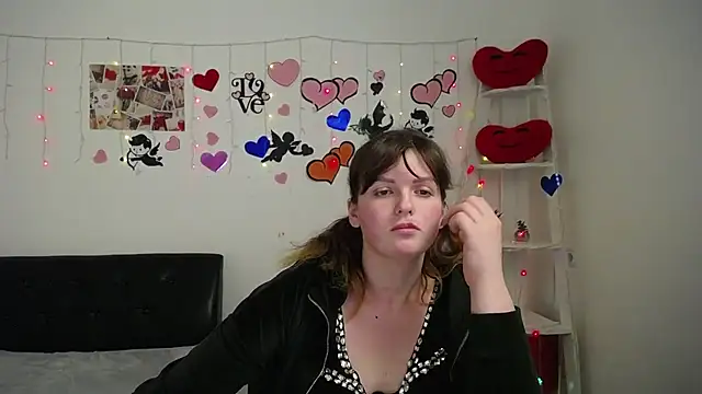 Snapshot of StaceyLex chatting on 02.16.25 StaceyLex online show from 02.16.25