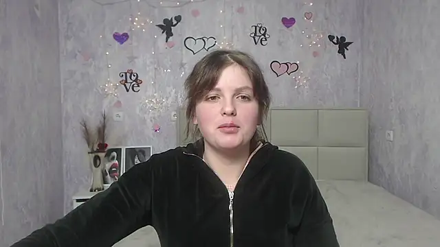 Snapshot of StaceyLex chatting on 02.27.25 StaceyLex online show from 02.27.25