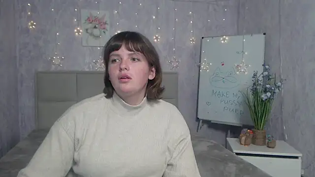 Snapshot of StaceyLex chatting on 11.06.25 StaceyLex online show from 11.06.25