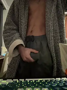 pxrnsenpaii online show from 03.20.25