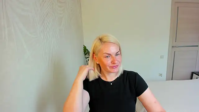 Alicee Gracee online show from 06.05.26