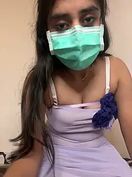 Snapshot of ScarletAss chatting on 01.02.25 ScarletAss online show from 01.02.25