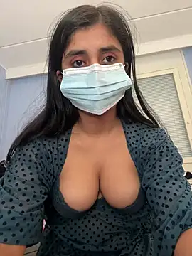 Snapshot of ScarletAss chatting on 01.20.25 ScarletAss online show from 01.20.25