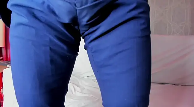 Lucii fer  online show from 02.11.25