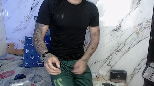 Snapshot of Dereck_Dickson chatting on 02.14.26 Dereck Dickson online show from 02.14.26