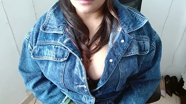 Snapshot of miss_evoleth2 chatting on 01.14.26 miss evoleth2 online show from 01.14.26