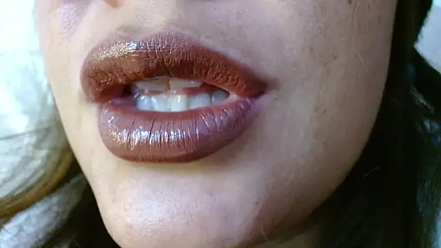 miss evoleth2 online show from 04.26.26