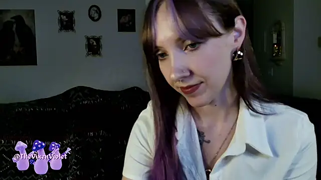 thevixenviolet online show from 10.14.25