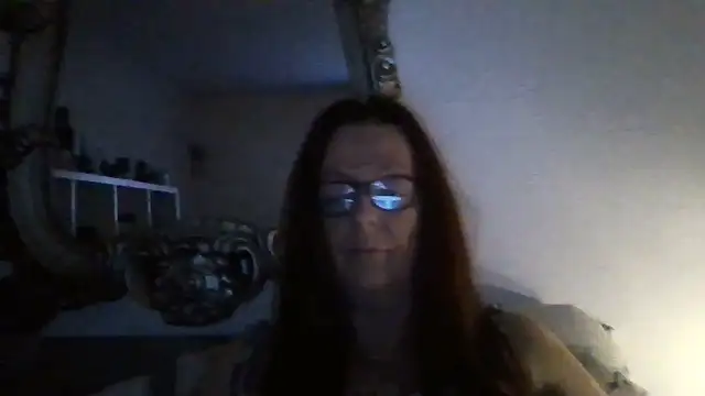 Tillieuk online show from 03.08.26