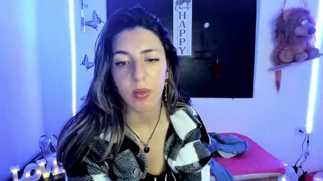 Snapshot of queen-natty chatting on 03.09.25 queen-natty online show from 03.09.25