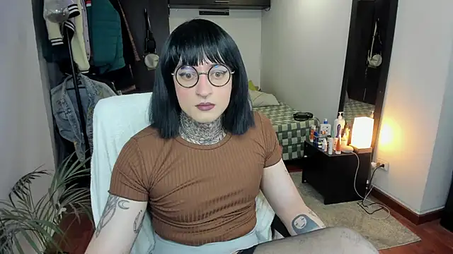 ShiiraVelkor online show from 09.12.25