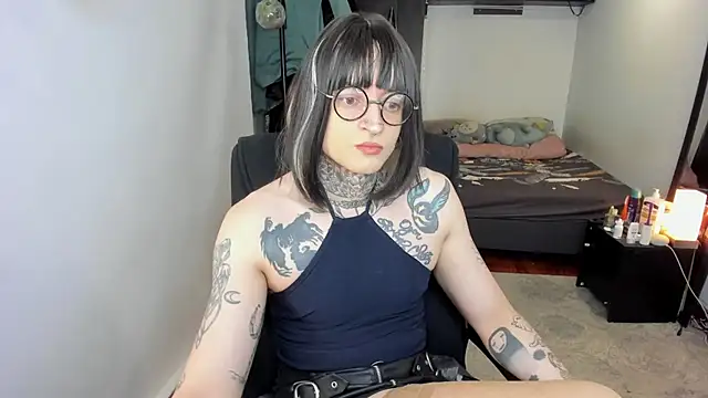 ShiiraVelkor online show from 12.20.25