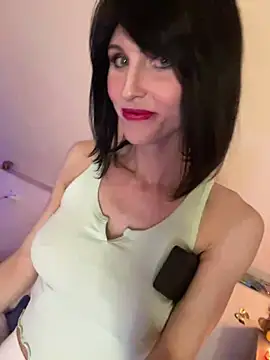 Snapshot of Kamila151 chatting on 02.17.25 Kamila151 online show from 02.17.25