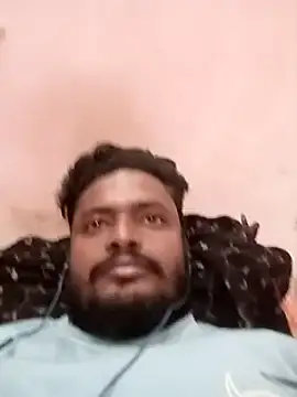 Snapshot of desicockblack chatting on 12.12.24 desicockblack online show from 12.12.24