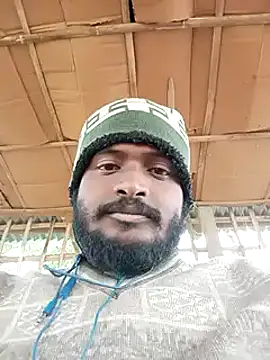 Snapshot of desicockblack chatting on 12.31.24 desicockblack online show from 12.31.24