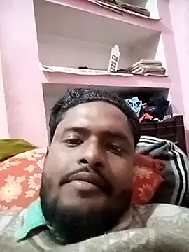 Snapshot of desicockblack chatting on 01.03.25 desicockblack online show from 01.03.25