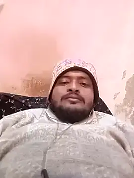 Snapshot of desicockblack chatting on 01.18.25 desicockblack online show from 01.18.25